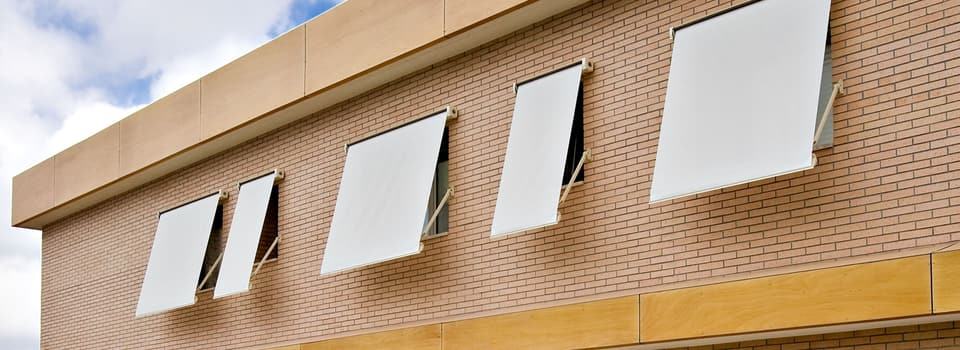 Toldo enrolável sob medida — Toldelli, Porto Alegre (foto 3 de 9)