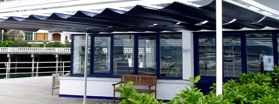 Toldo retrátil sob medida — Toldelli, Porto Alegre (foto 2 de 9)